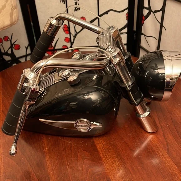 ラジオ・コンポ Vintage Tank Radio Harley Davidson ラジオ・コンポ Vintage Tank Radio Harley Davidson Harley